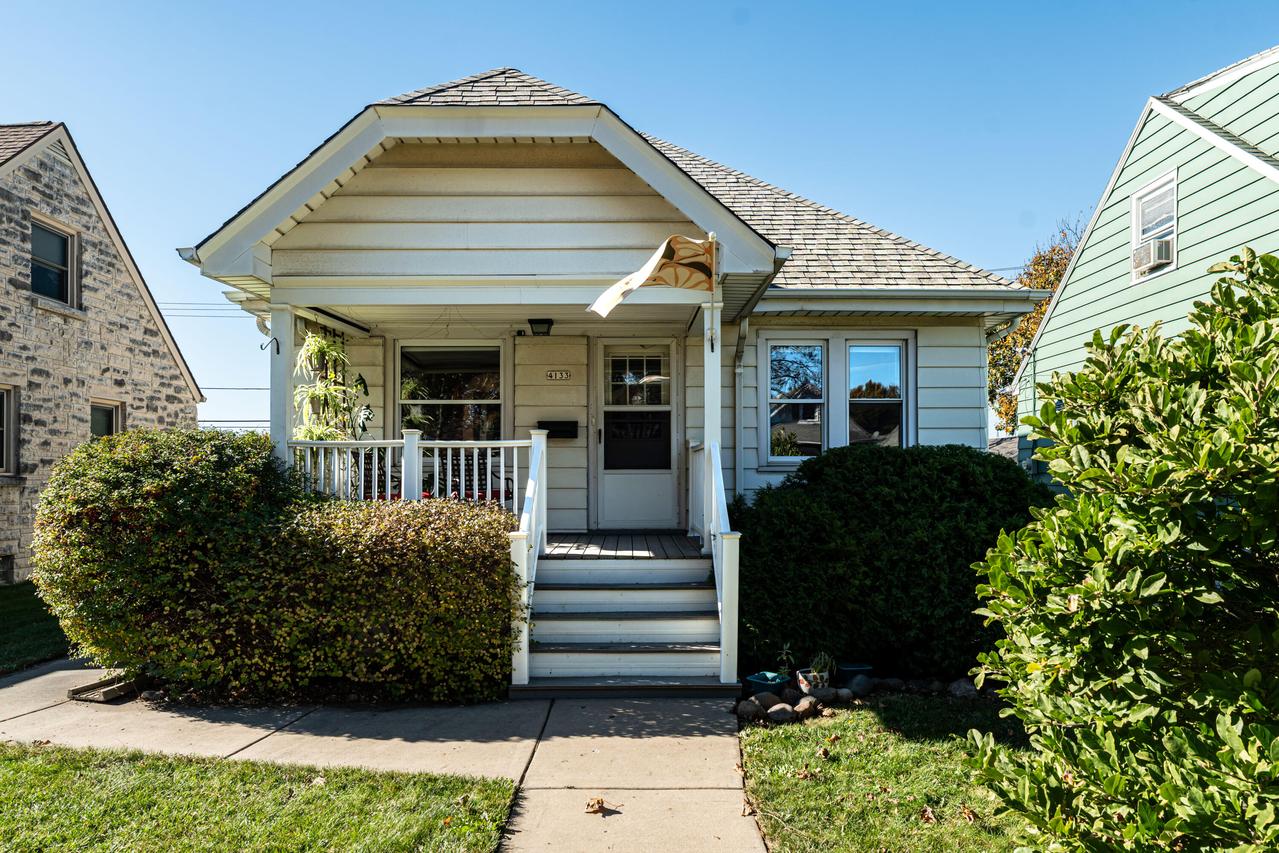 4133 S 3rd St, Milwaukee, WI 53207