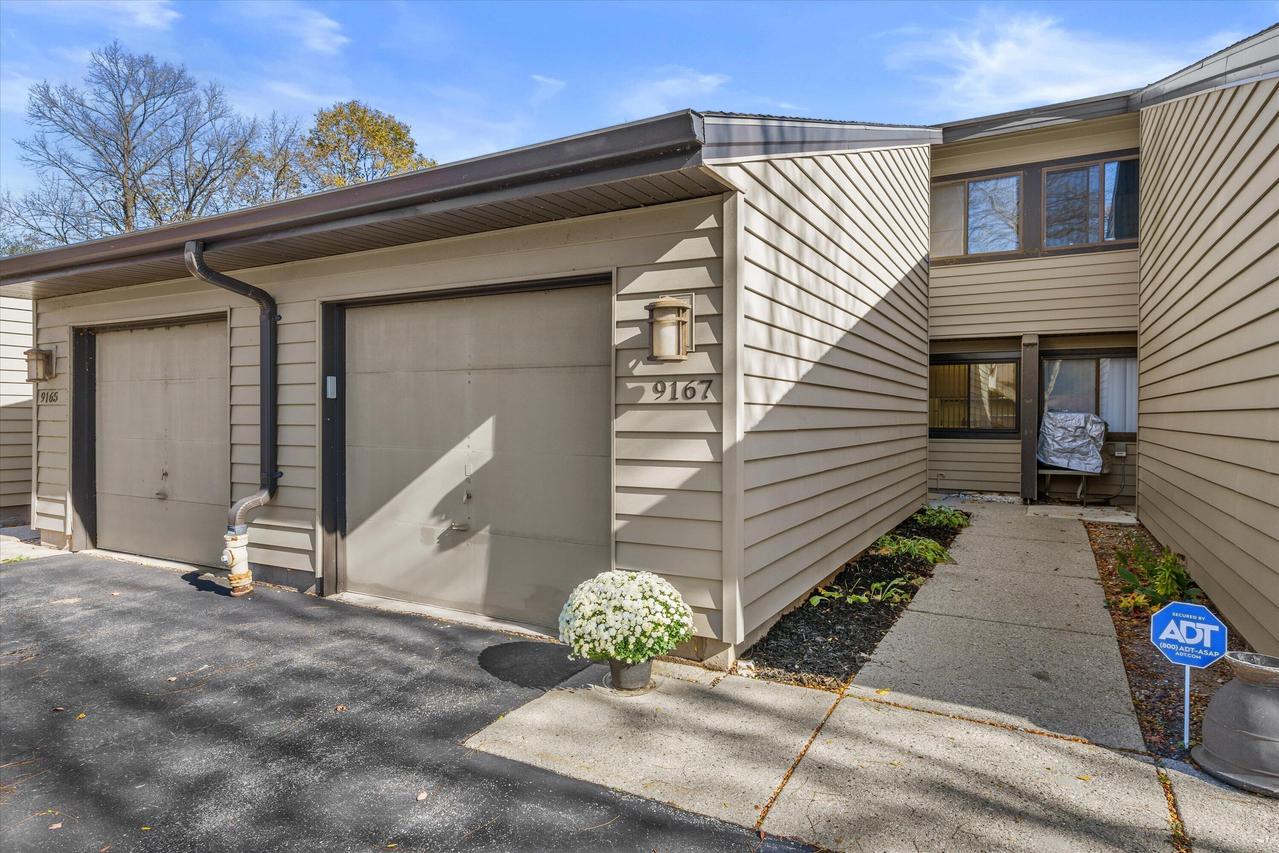 9167 N 70th St., Milwaukee, WI 53223