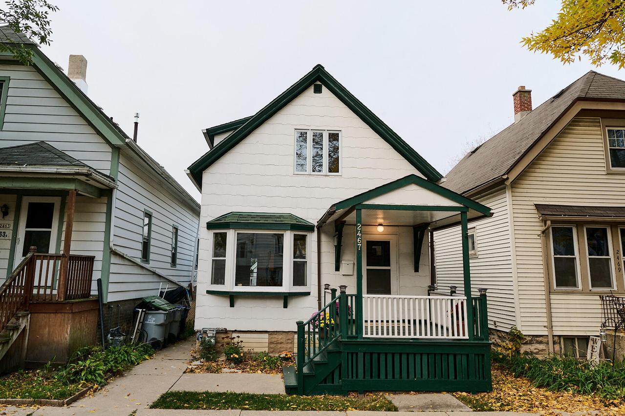 2467 N Bartlett Ave #2467A, Milwaukee, WI 53211