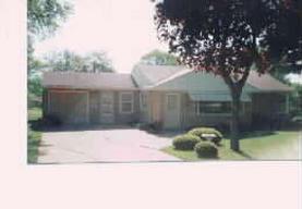 4640 Meadow View West, Brookfield, WI 53005