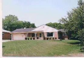 5614 W Jackson Park Dr., Milwaukee, WI 53219