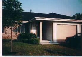 9281 W Green View, Milwaukee, WI 53224