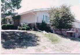 5283 Woodbridge Ln., Greenfield, WI 53221