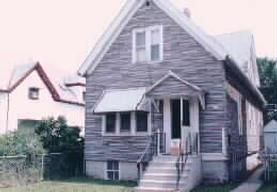 1744 S Muskego Ave, Milwaukee, WI 53204