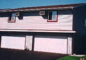 545 Slinger Rd. #4, Slinger, WI 53086