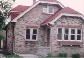 5047 N Elkhart Ave, Whitefish Bay, WI 53217