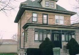 425 N 61st St, Milwaukee, WI 53213