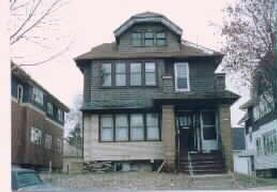 2555 N 51st St #2557, Milwaukee, WI 53210