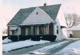 3216 S 37th St, Milwaukee, WI 53215