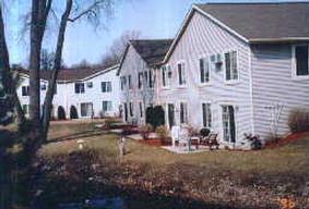 517 Slinger Rd. #2, Slinger, WI 53086