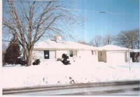 6730 W Congress St, Milwaukee, WI 53218