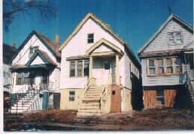 2412 W Maple St #2414, Milwaukee, WI 53204