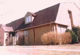 8695 N 73rd St., Milwaukee, WI 53223