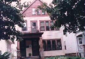 3052 S 15th Pl, Milwaukee, WI 53215