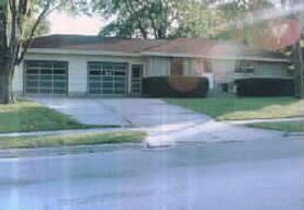 15941 W Roosevelt Dr N90, Menomonee Falls, WI 53051