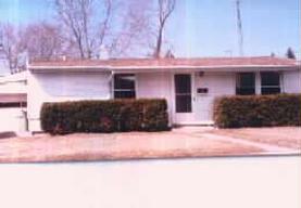 2608 Pinehurst Ave, Racine, WI 53403