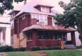 2233 N 55th St #2235, Milwaukee, WI 53208