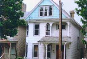 1633 N Farwell Ave, Milwaukee, WI 53202