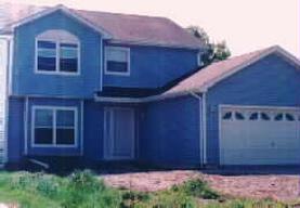 113 Crab Tree Ln, Racine, WI 53406