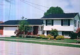 1517 S 36th St., Manitowoc, WI 54220