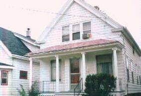 1618 E Saint Francis Ave, Saint Francis, WI 53235