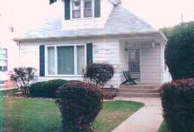 3806 S 14th St., Milwaukee, WI 53221