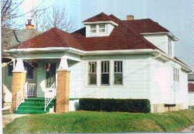 2254 S 70th St., West Allis, WI 53219