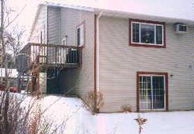 529 Slinger Rd #4, Slinger, WI 53086