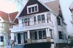 2002 N 51st St, Milwaukee, WI 53208