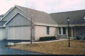 1910 Springbrook N B, Waukesha, WI 53186