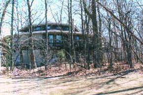 404 W Deerpath - #403H, Fontana, WI 53125