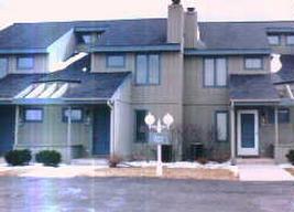 1531 N Delavan Club #4, Delavan, WI 53115