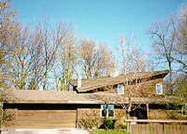 5130 S 116th St, Hales Corners, WI 53130