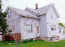 4902 S 27th St., Milwaukee, WI 53221