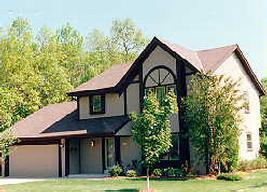 4995 S Guerin Pass, New Berlin, WI 52151