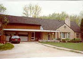 17303 W Greenfield Ave, New Berlin, WI 53146