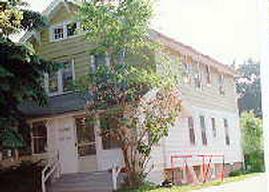 1249 Elm Lawn St., Wauwatosa, WI 53213