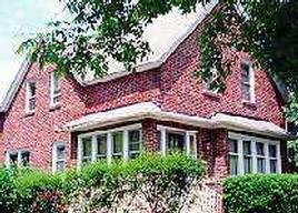 5145 N Elkhart Ave, Whitefish Bay, WI 53217