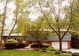 8129 Bridge St., Cedarburg, WI 53012