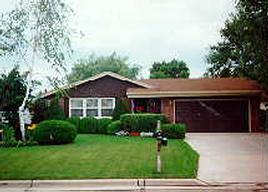 8558 W Bottsford Ave., Greenfield, WI 53228