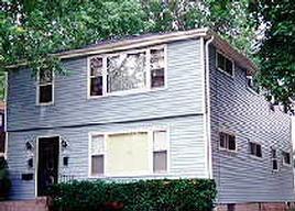 5345 N 61st St, Milwaukee, WI 53218