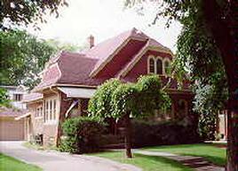 2327 N Lefeber Ave, Wauwatosa, WI 53213