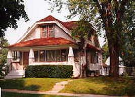 5526 N 40th St, Milwaukee, WI 53209