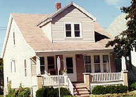 3279 S 15th St, Milwaukee, WI 53215