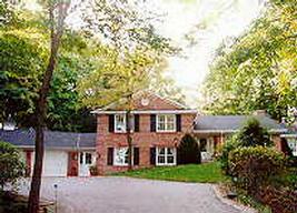 1681 Granville Rd., Cedarburg, WI 53012