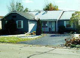 23823 W Oakcrest, Sussex, WI 53089