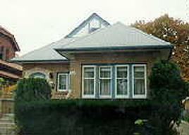 2252 N 60th St, Milwaukee, WI 53208