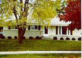 215 W Barry Av, Port Washington, WI 53074