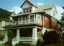 2028 N 51st St, Milwaukee, WI 53208