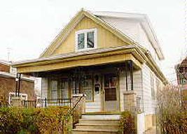 2520 S Williams, Milwaukee, WI 53207